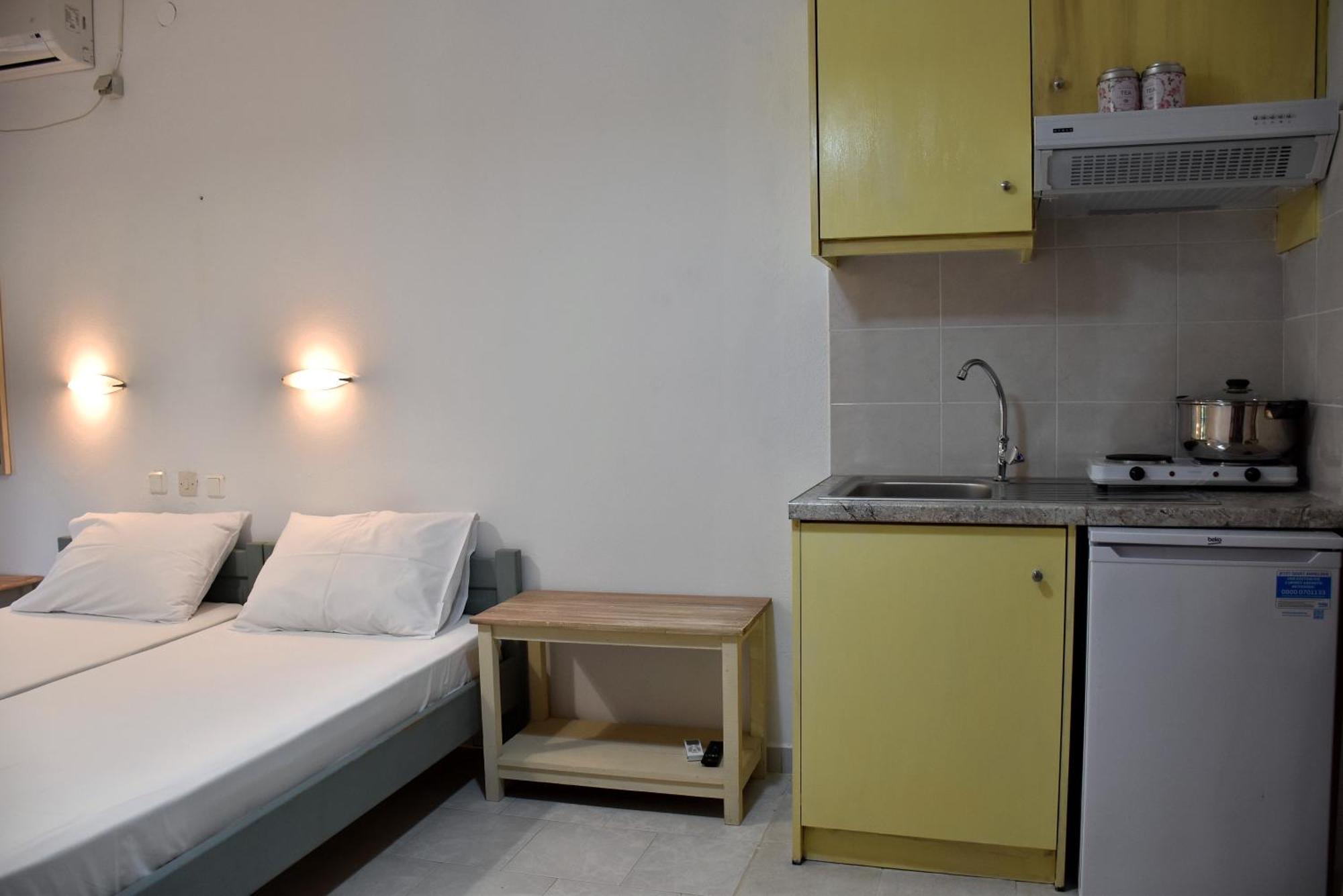 Mirsini Apartments Kariotes Ngoại thất bức ảnh